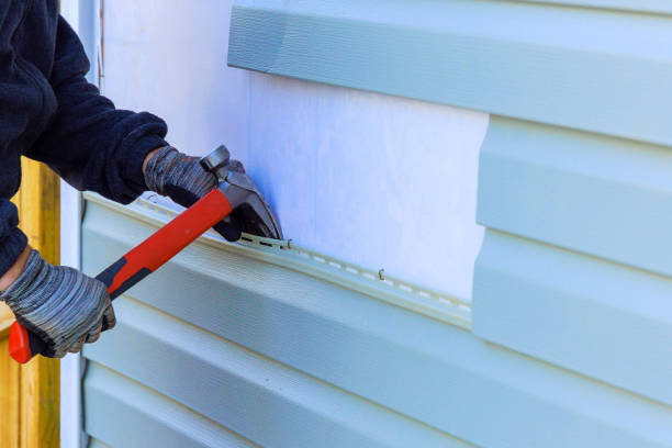 Reliable Emergency Siding Repair contractor in USA by Squared Siding